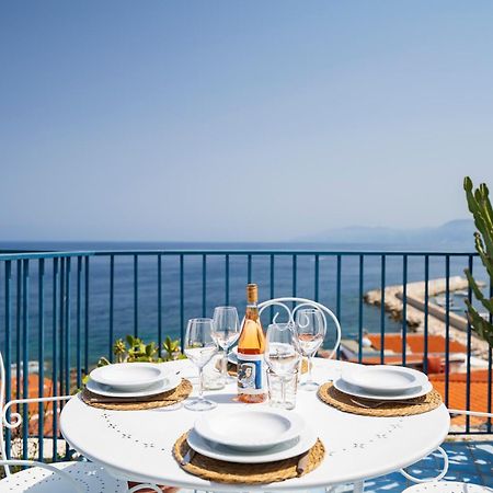 Seaview House Cala Gonone Lägenhet Exteriör bild