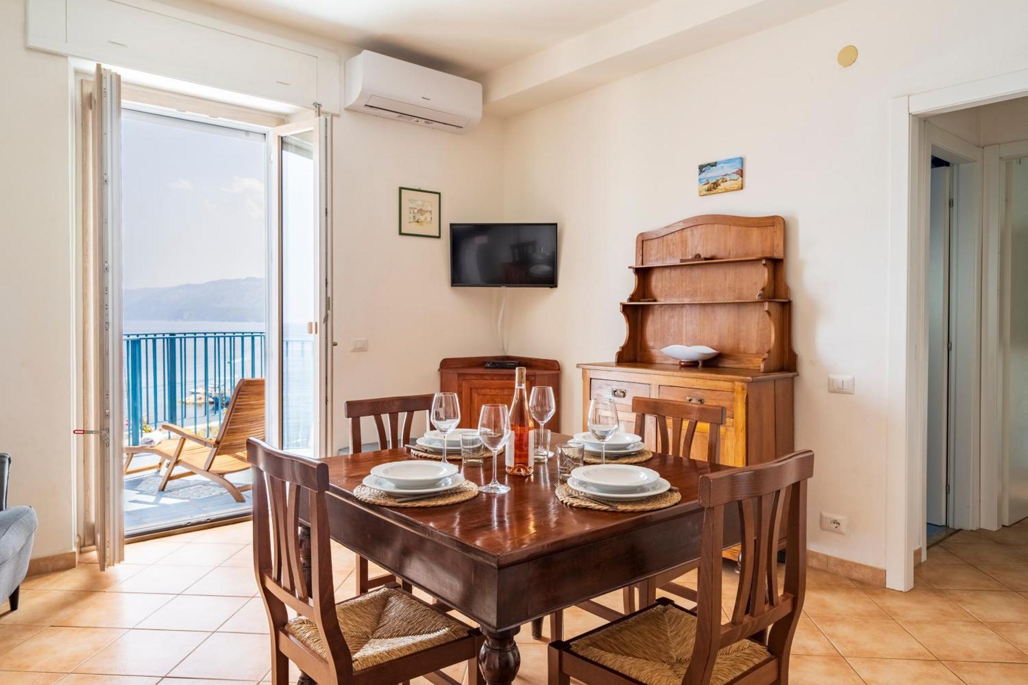 Seaview House Cala Gonone Lägenhet Rum bild